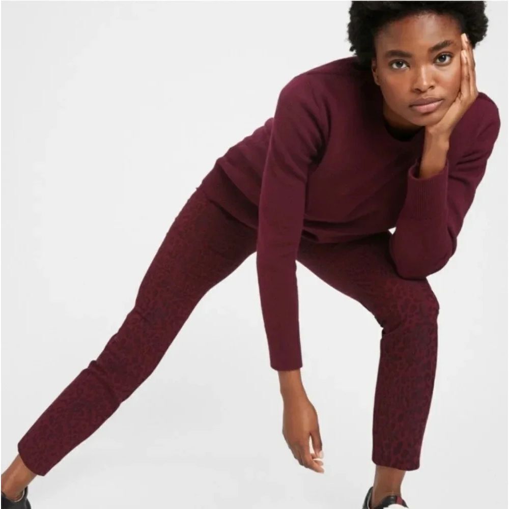 Banana Republic Burgundy Red Leopard Print Sloan Pants Size 6 - Picture 3 of 8